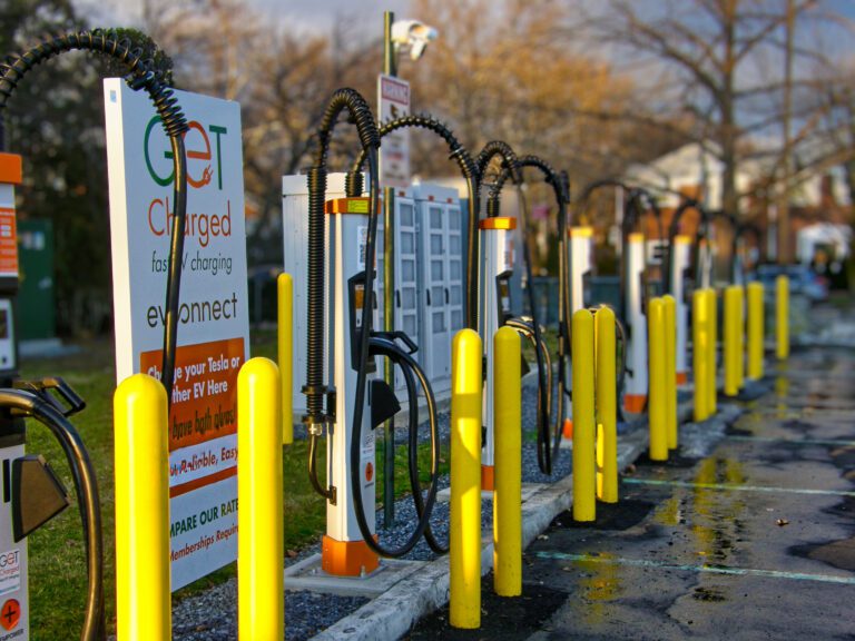 Glen Oaks EV Charging Station